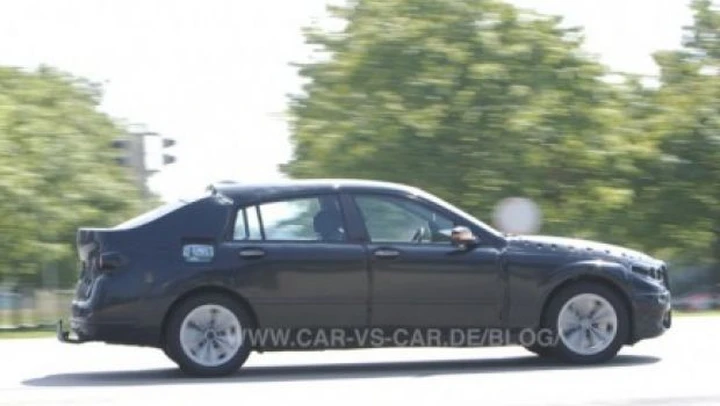 BMW Serie 3 GT: foto spia su strada