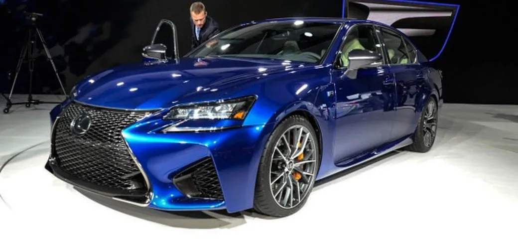 Lexus GS F al Salone di Detroit 2015 Live