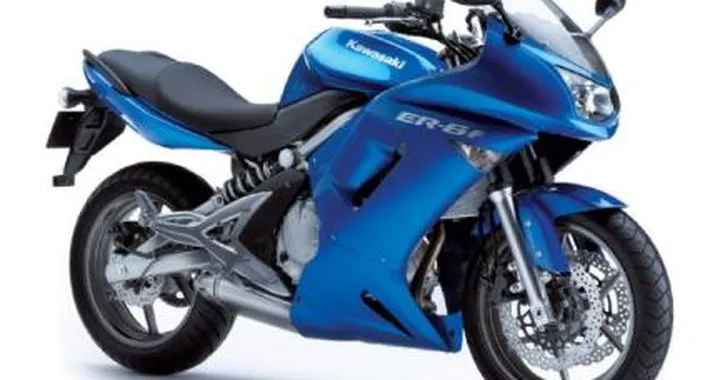 Nuovi colori per la Kawasaki ER-6f