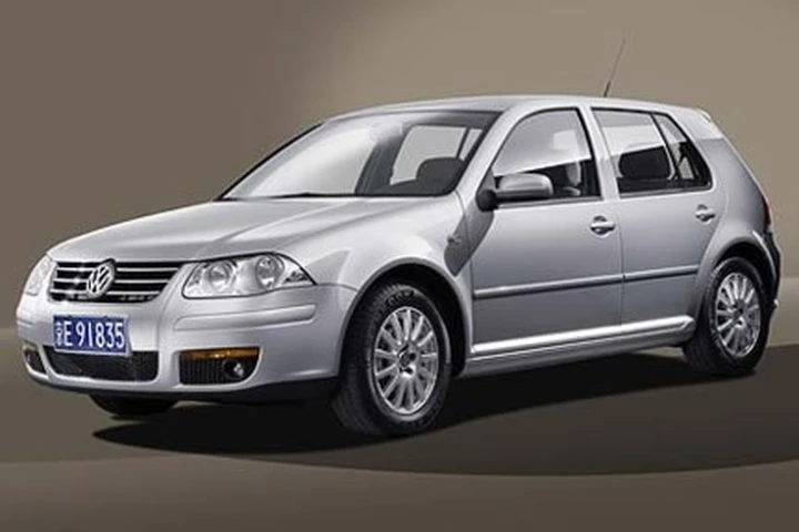 VW Bora HS per il mercato cinese