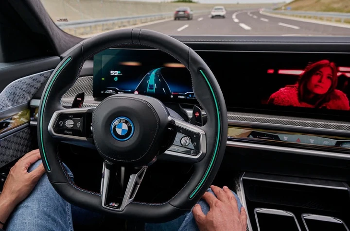BMW Serie 7: sarà la prima auto con guida autonoma di livello 3 in Germania