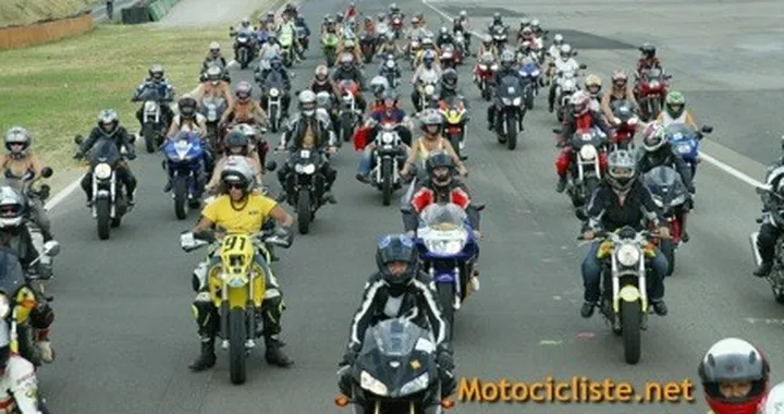 Sesto meeting europeo Motocicliste