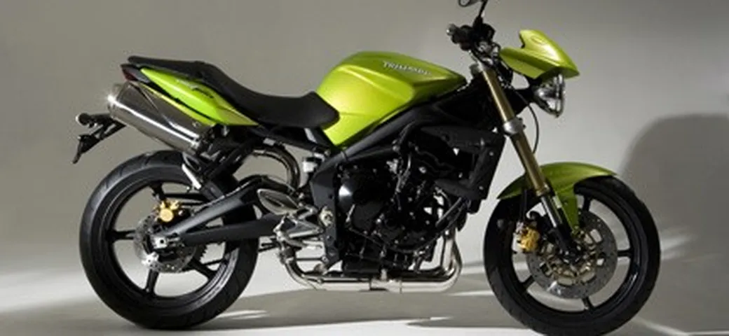 Triumph Street Triple - Dati ufficiali