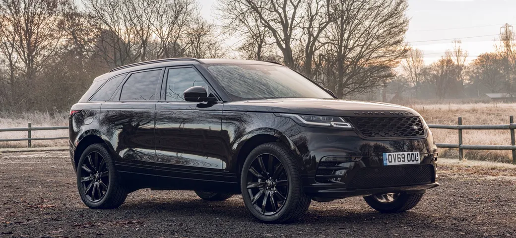 Land Rover: la versione speciale R-Dynamic Black per la Range Rover Velar