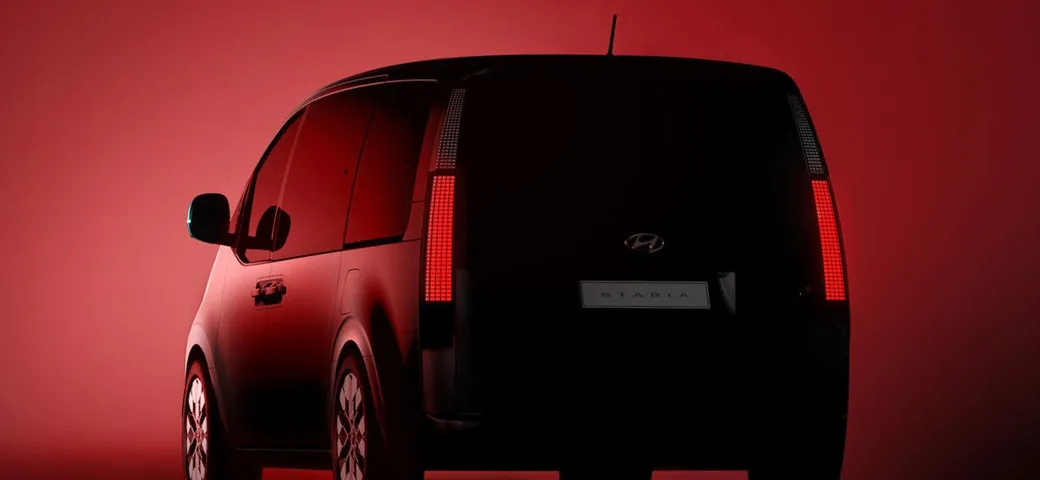 Hyundai Staria: svelate le immagini di una nuova monovolume