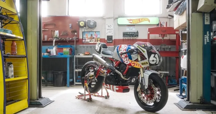 GRR 450 Supermono: l'arte della personalizzazione motociclistica