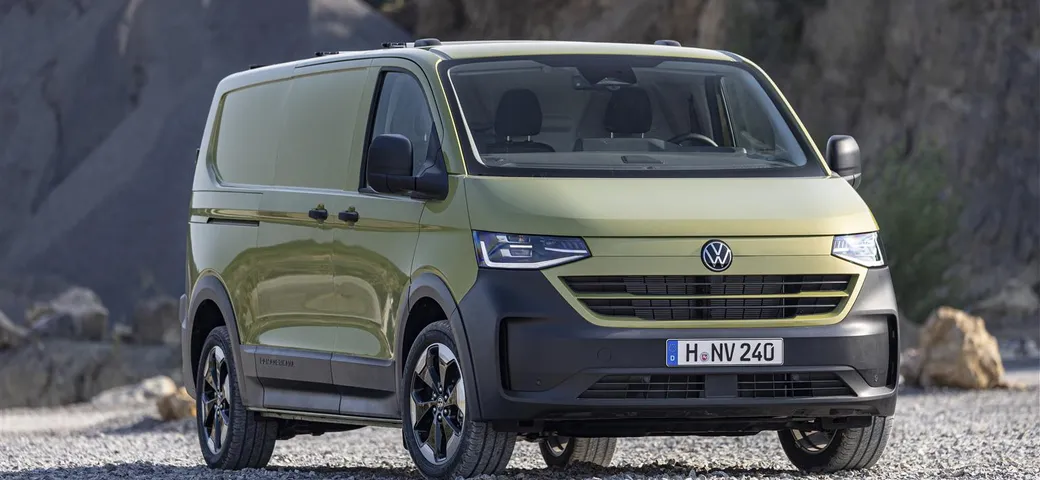 Nuovi Volkswagen Transporter e Caravelle: debutto mondiale all'IAA di Hannover