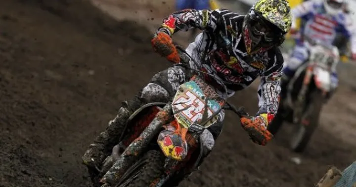 MX1, Inghilterra: dominio assoluto di Tony Cairoli