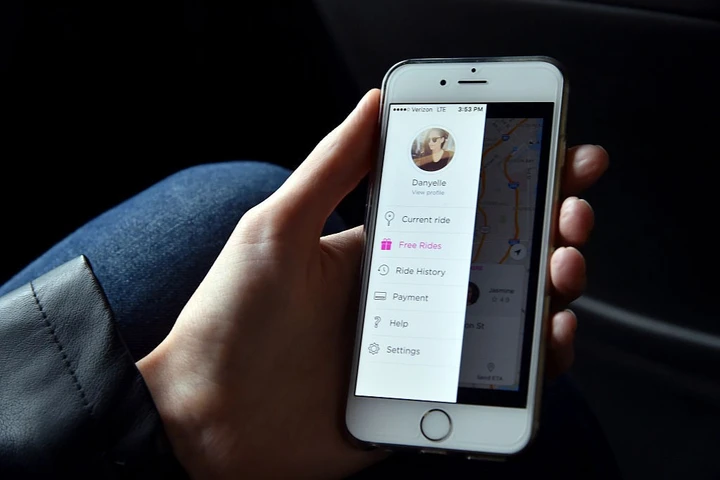 Multe, con l'app paycity addio spese di notifica