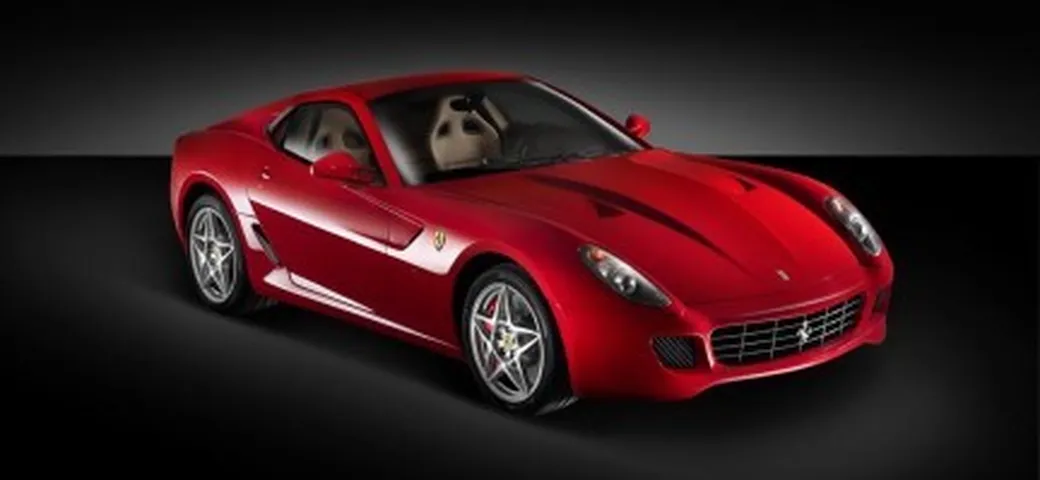 Un giorno di poesia con la Ferrari 599 Gtb Fiorano