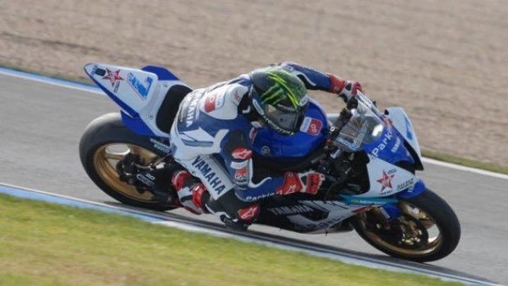 WSS: ad Assen vince Chaz Davies. Tante cadute, giù anche Luca Scassa