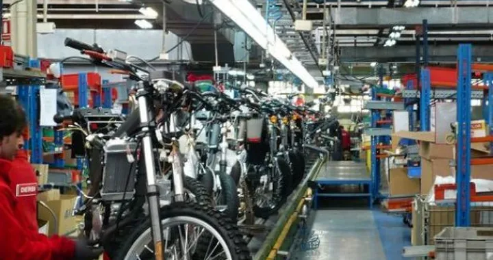 In Spagna la produzione moto crolla del 36%