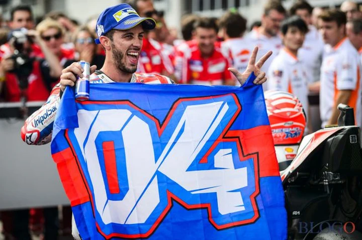 Pagelle MotoGP, festa rossa. La “sberla” del Dovi-tris non frena Marquez verso il mondiale. Arranca Rossi