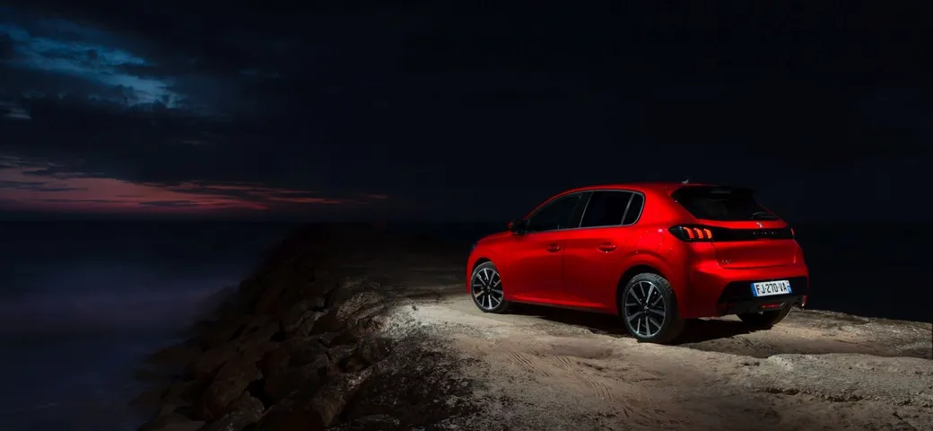 Peugeot 208: le prime indiscrezioni sul restyling