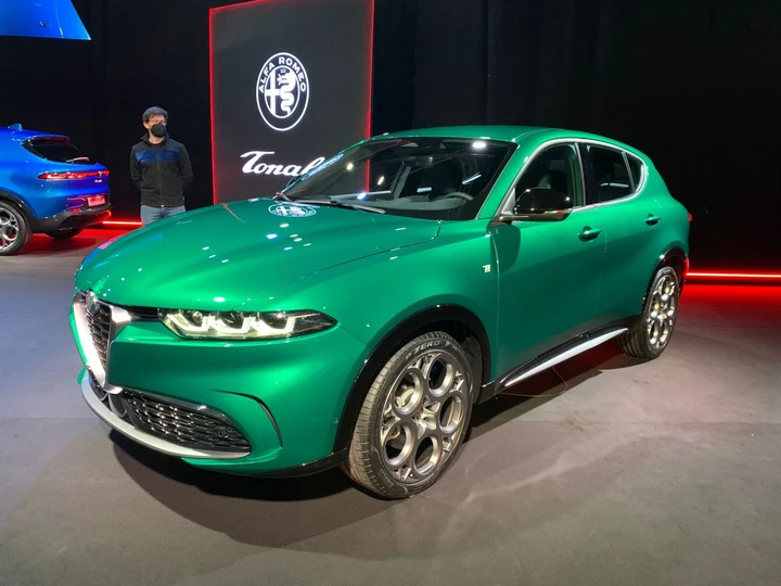 Alfa Romeo Tonale: dimensioni, interni, motori, uscita