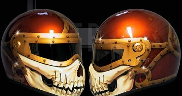 I caschi artistici di Robert Forsgren