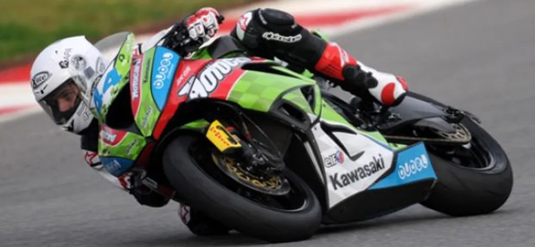David Salom torna in Supersport con il team Kawasaki Intermoto