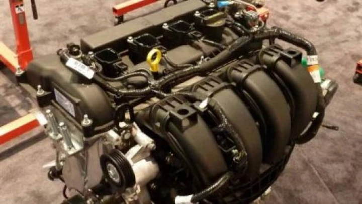 Ford: arriva il motore 2.0 aspirato; presto anche Ecoboost