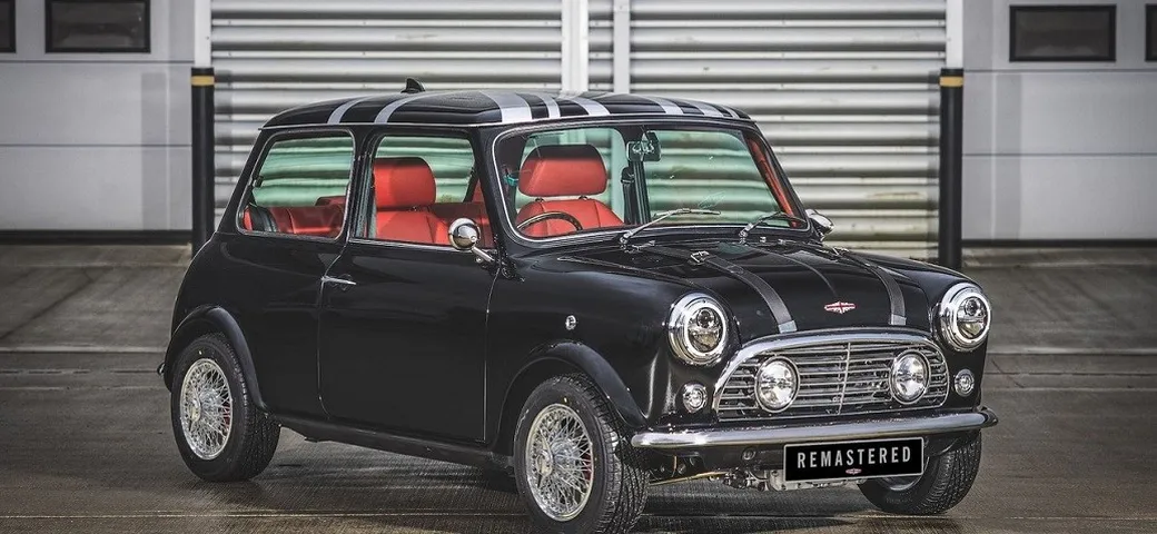 Mini Remastered David Brown Automotive: ecco l’ultimo esemplare per il Giappone