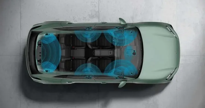 Porsche cambia l’audio delle sue auto: più leggero e potente grazie al GaN