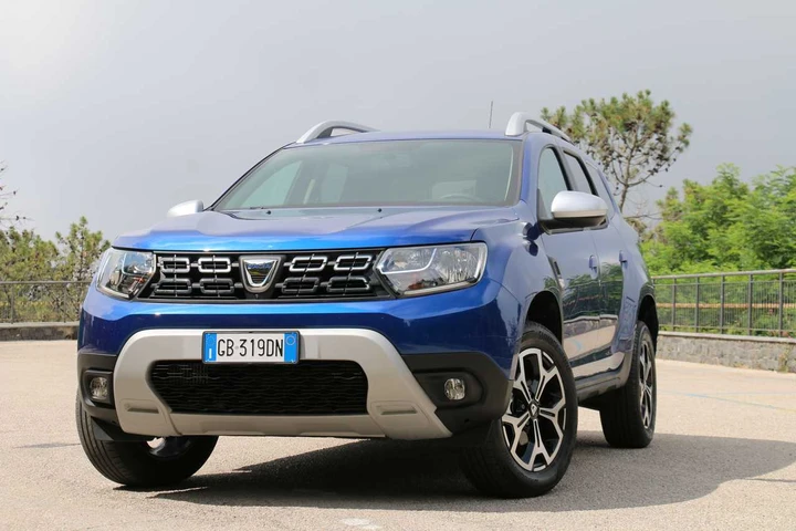 Dacia Duster TCE 100 ECO-G, la nostra prova su strada (VIDEO)