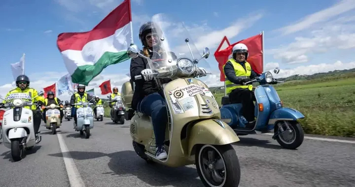 Vespa festeggia 80 anni: a Roma attesi migliaia di appassionati