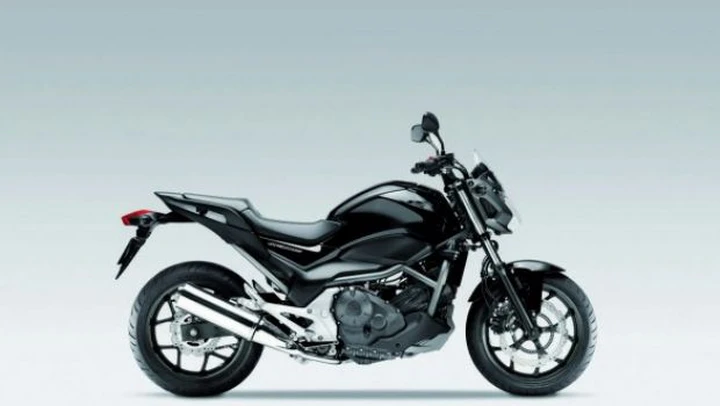 Honda NC700S: dati ufficiali e scheda tecnica