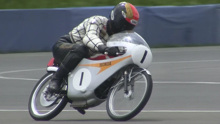 Honda RC 116: il sound di un 