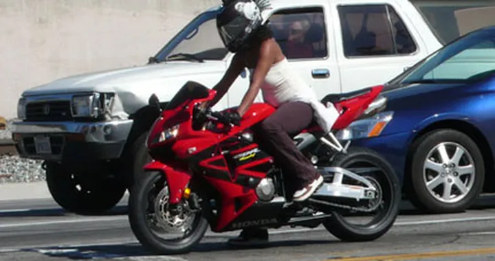 Foto del giorno: CyBeR punk metropolitana