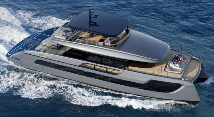 Il catamarano ibrido da 10 milioni di euro del re del tennis: che lusso