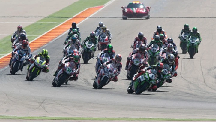 Superbike: annuario ufficiale 2014 del Mondiale SBK