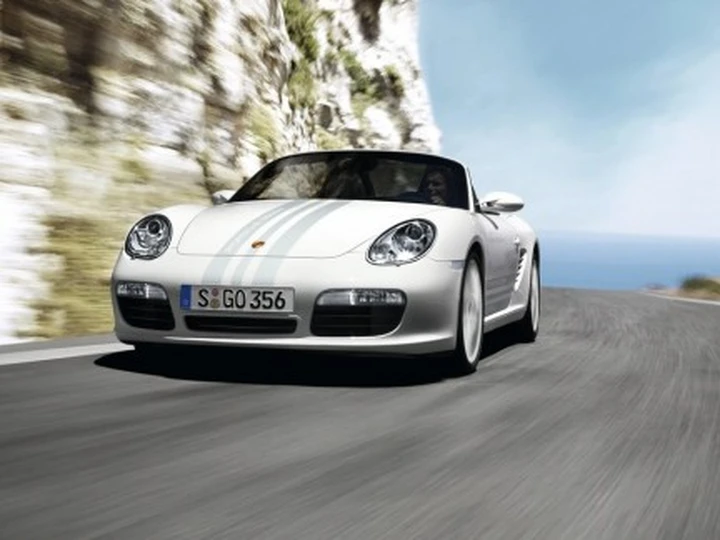 Porsche Boxster S Porsche Design Edition 2 e Cayman S Sport: in attesa del restyling