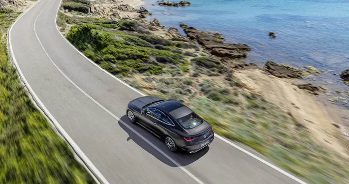 Mercedes-Benz ha venduto 594.600 auto e van nel terzo trimestre 2024