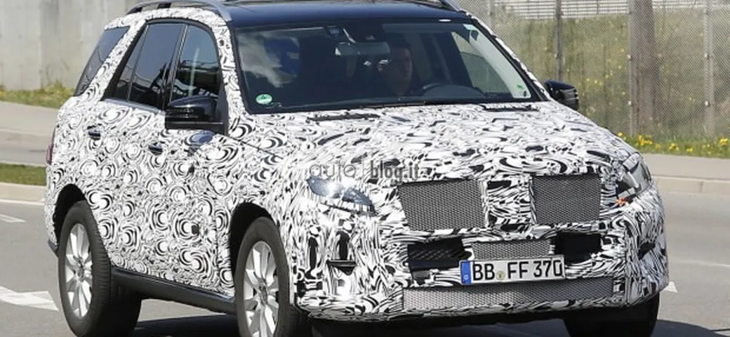 Mercedes ML 2015: foto spia del Facelift