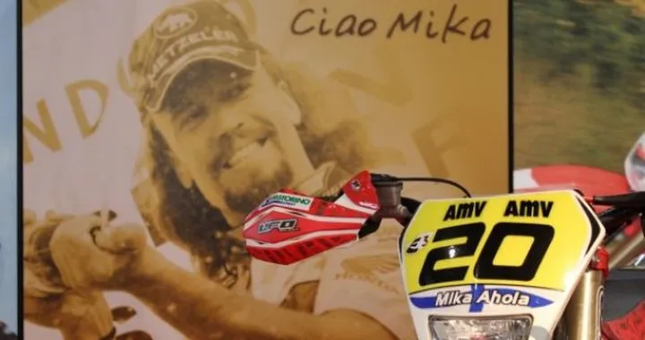 Il ricordo di Mika al Motor Bike Expo 2012