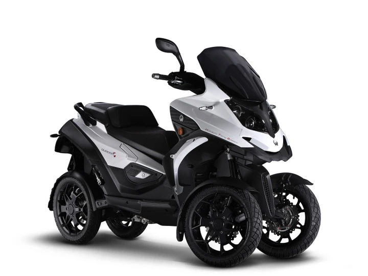 QUADRO4, ora Euro4 da 9.890 euro