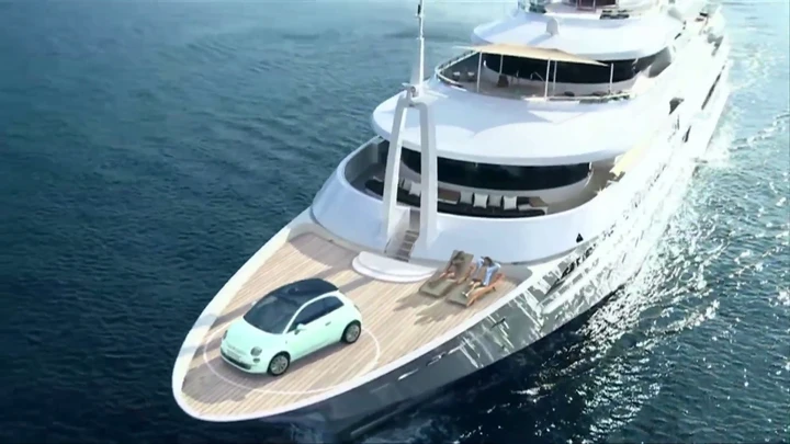 Il giudice riconosce al vero ideatore lo spot della Fiat 500 sullo yacht [Video]