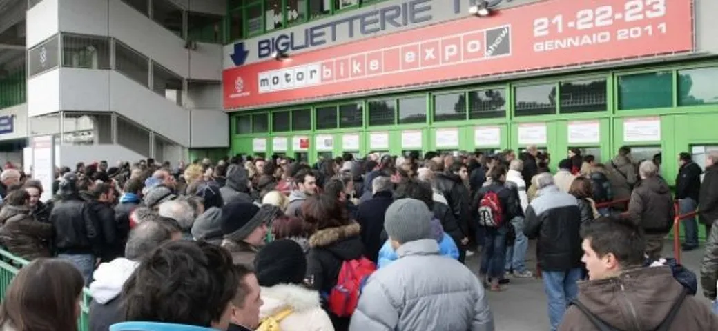 Boom di presenze per la 1a giornata del Motor Bike Expo 2011