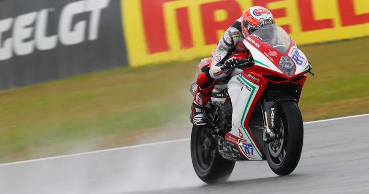 Supersport Sepang 2015: Zanetti e Cluzel (MV) in testa nelle libere