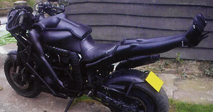 Suzuki GSXR 1100 Black Hawk