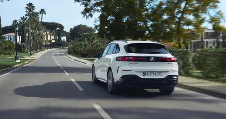 Nuova Mercedes GLC EV, gamma ampliata con le inedite 250 e 300 4MATIC