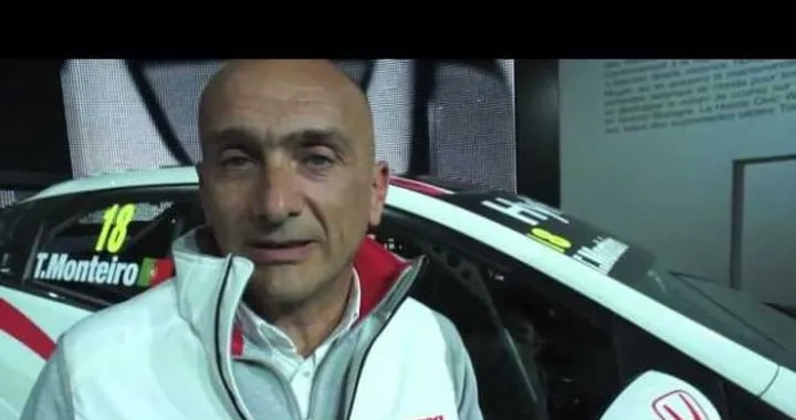 Honda Civic WTCC con Gabriele Tarquini