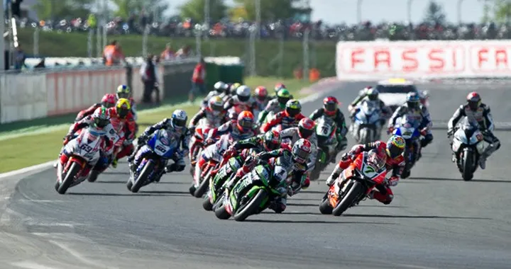 Superbike 2017: piloti e squadre al via, orari delle gare