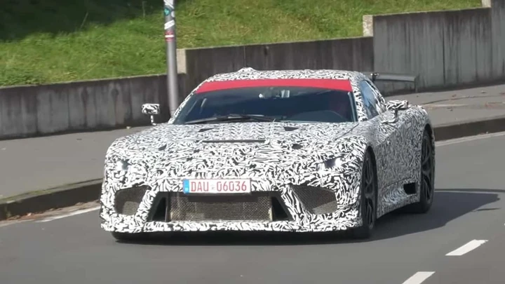 Lexus LFR, tutto sulla nuova supercar che sfida Ferrari e Porsche