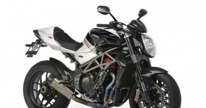 Brutale 1090RR Cannonball: kit racing per la naked MV Agusta