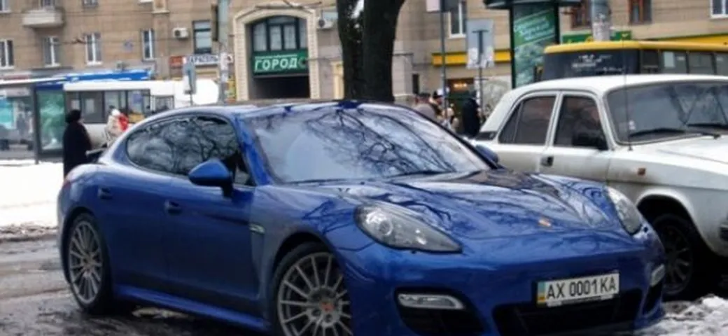 Porsche Panamera Turbo S: debutto ad Aprile?