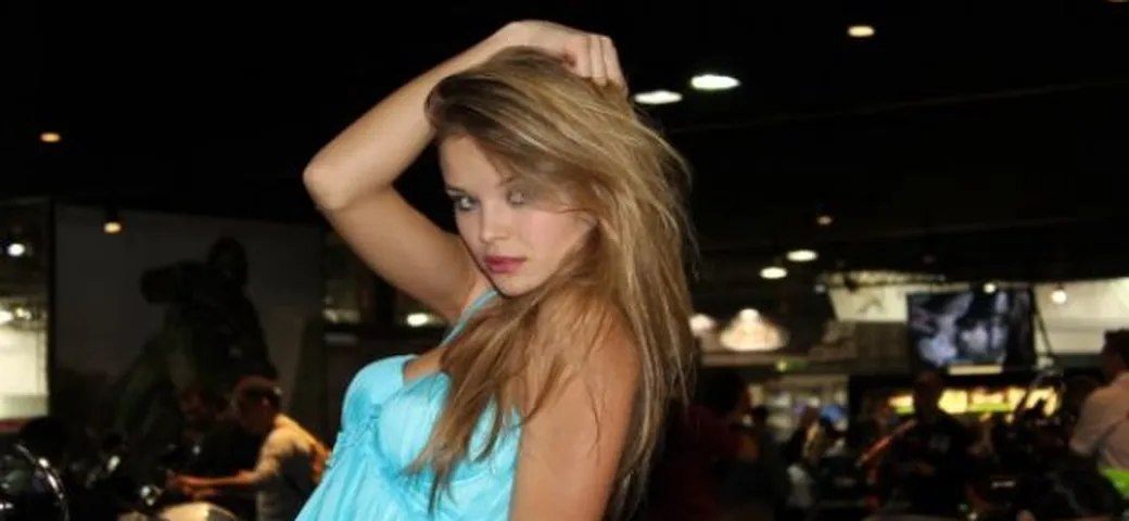 EICMA 2011: le Girls del Salone di Milano /parte 2