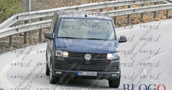 Volkswagen Transporter: le foto spia della nuova generazione