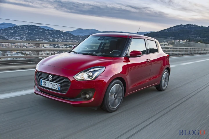 Suzuki Swift 1.0 Boosterjet Hybrid S: prima prova