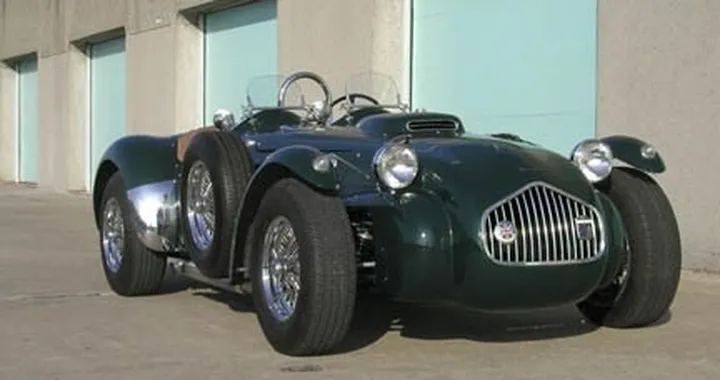 Allard J2X MK1, la roadster vintage